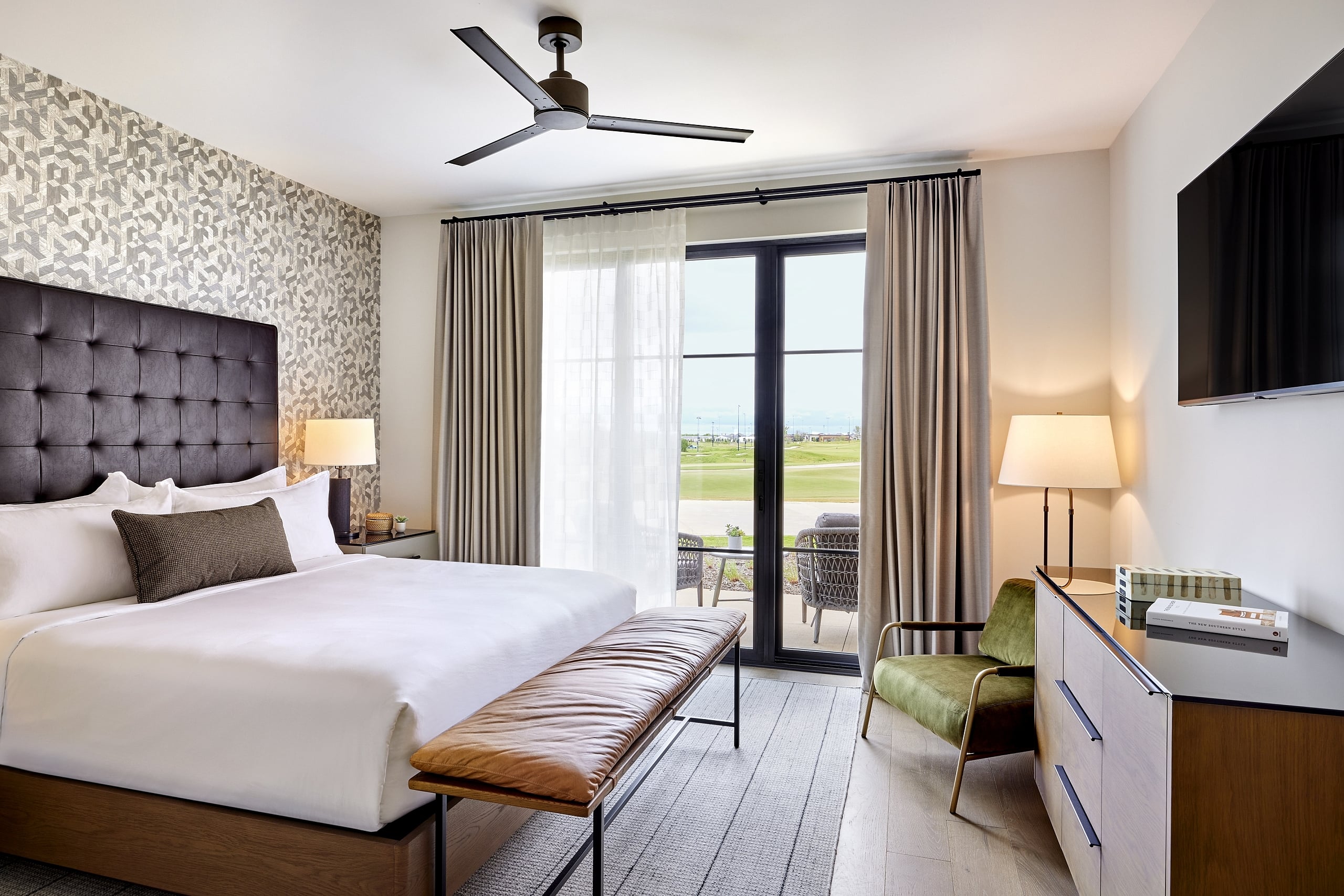 Ranch House Villa Guest Room Course View